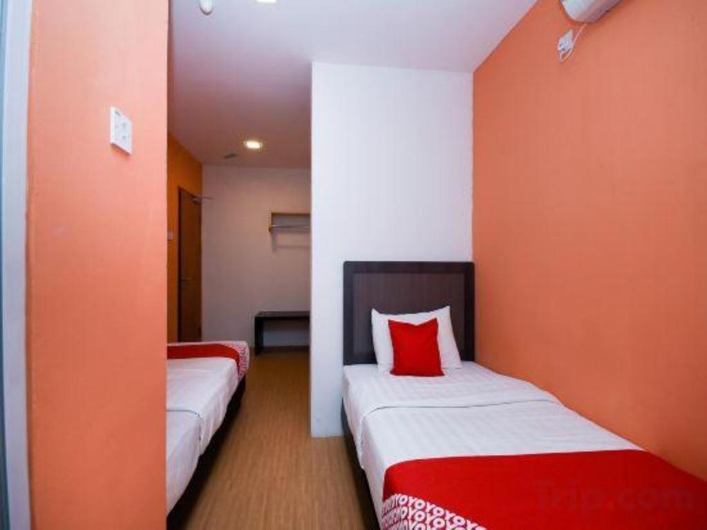 Oyo 1111 Harmony Stay Miri Exterior foto
