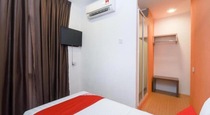 Oyo 1111 Harmony Stay Miri Exterior foto